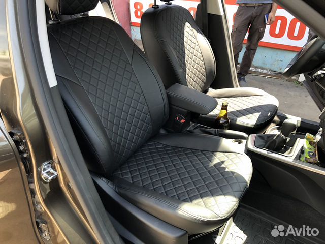 Авточехлы из экокожи в ромб на Renault Arkana