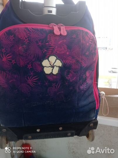 Рюкзак школьный, на колёсиках. Для девочки