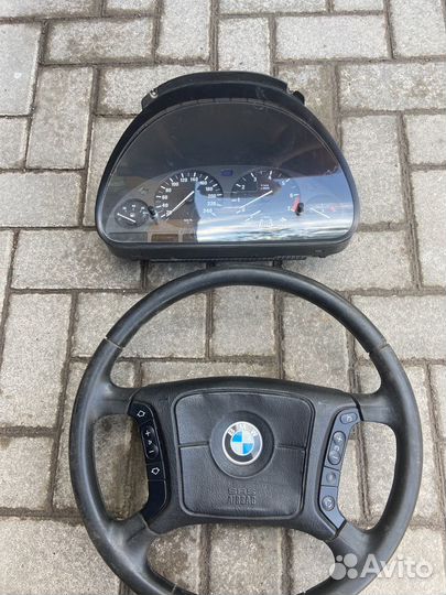 Руль на bmw 7 e38