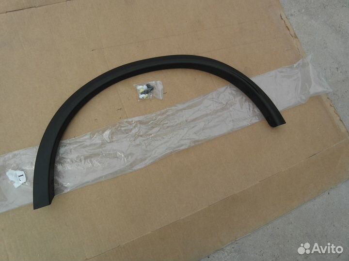 Молдинг крыла задний левый Nissan X-Trail T32 18-2