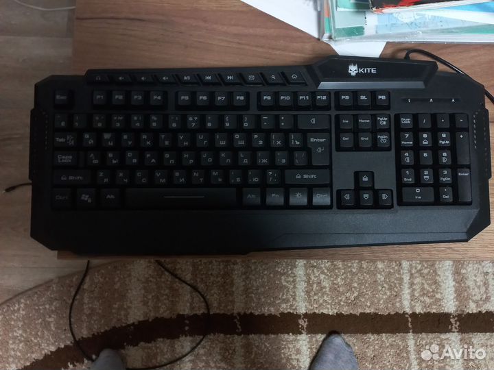 Игровая клавиатура с подсветкой