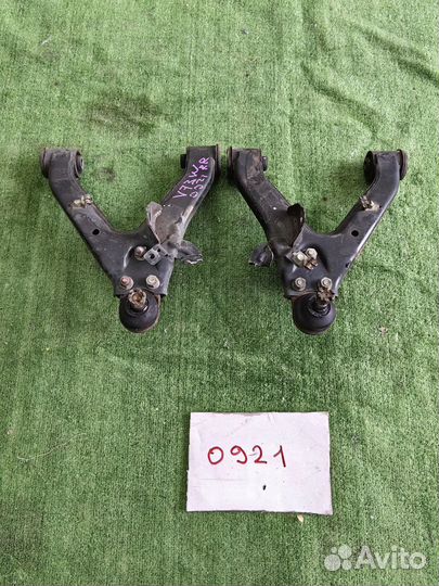 Рычаги задние верхние Mitsubishi Pajero 3