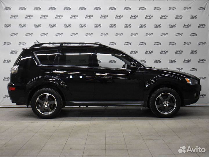 Mitsubishi Outlander 2.4 CVT, 2011, 193 281 км