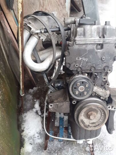 Двигатель в разборе qg18de