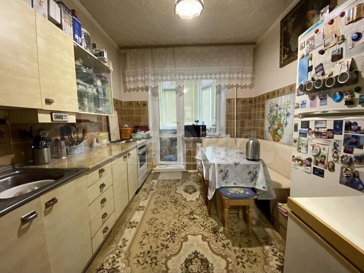 3-к. квартира, 71 м², 4/5 эт.