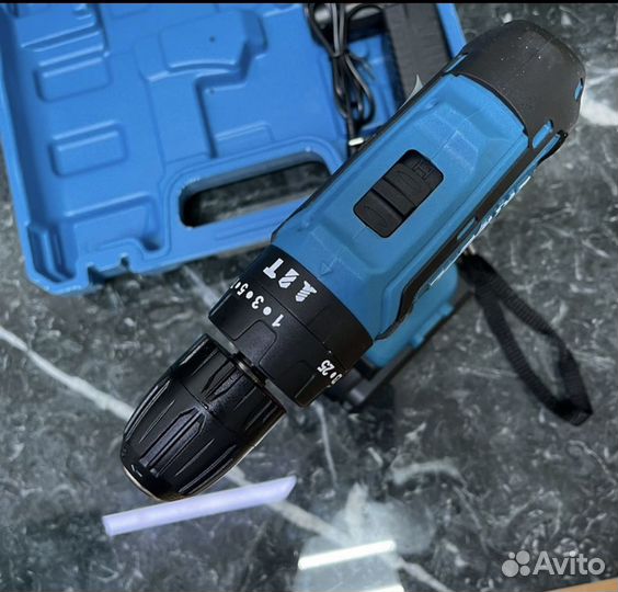 Шуруповерт Makita ударный 26V