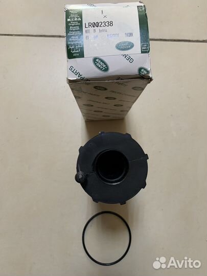 Фильтр масляный Land Rover 3,6 V8 LR002338