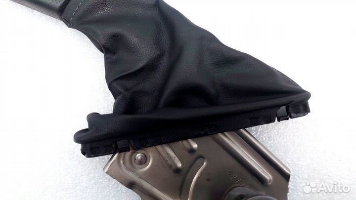 Рычаг стояночного тормоза Renault Arkana JC H5H