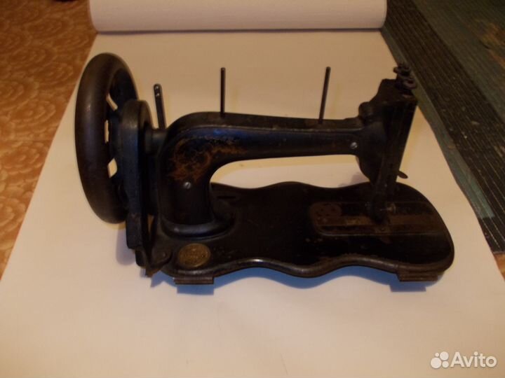 Швейная машинка singer ножной привод без стола