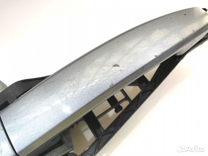 Ручка передняя правая Opel Astra H