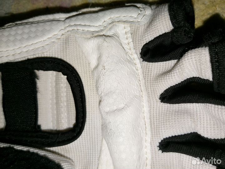 Перчатки и защита для ног(Размер XS)