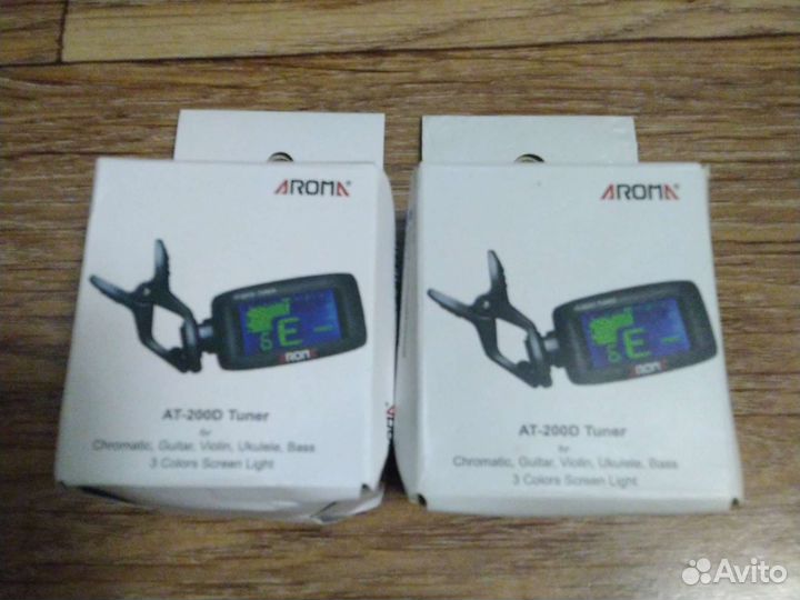Тюнер для настройки гитары