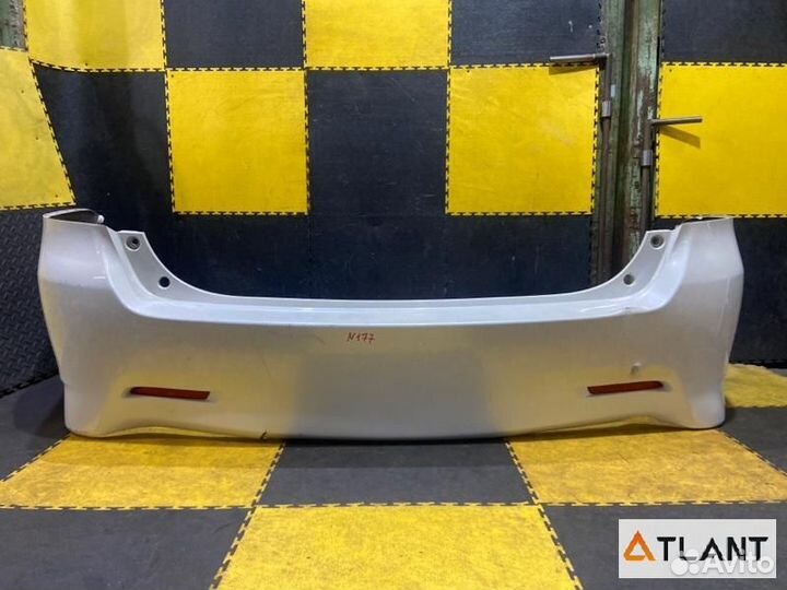 Бампер задний toyota wish