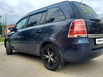 Opel Zafira 1.8 AMT, 2007, битый, 419 000 км, с пробегом, цена 950 000 руб.