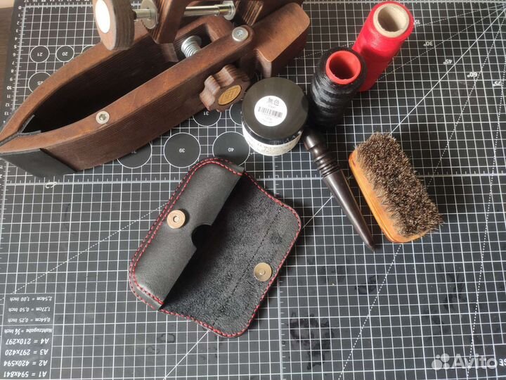 Футляр для очков (очешник)