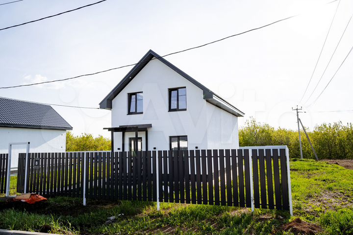 Коттедж 101 м² на участке 10,3 сот.