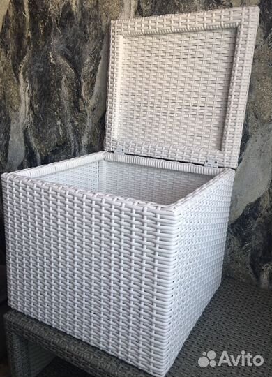 Корзина для игрушек из ротанга