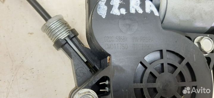 Стеклоподъемник электр. задний правый Mazda 5 I ре