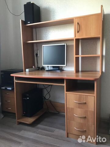 Компьютерный стол