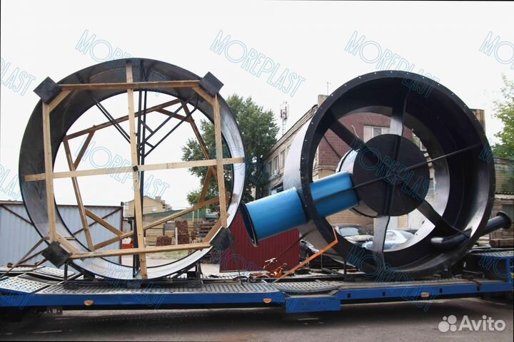 Камера входа стоков для гашени напора сточных вод