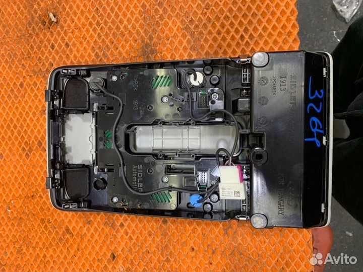 Плафон подсветки салона Audi A6 C7 C7 chva 2012