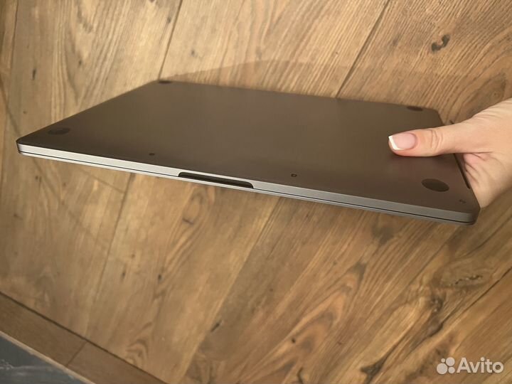 Apple MacBook Pro 13 2017 Touch Bar