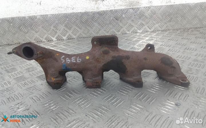 Коллектор выпускной Peugeot 307 2001