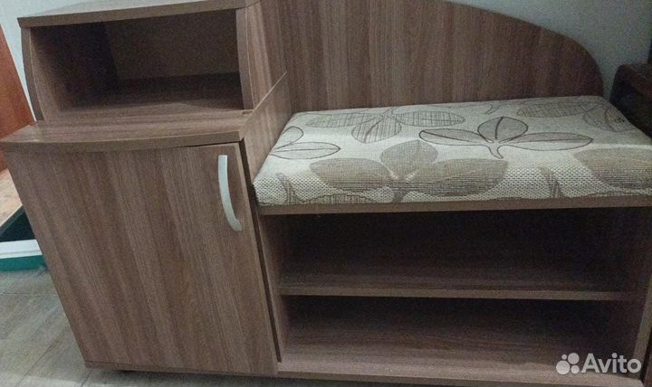 Обувница в прихожую с сиденьем