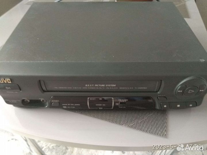 Видеомагнитофон JVS, торг