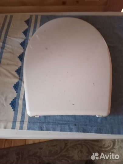 Продам сливной бачок для унитаза в сборе