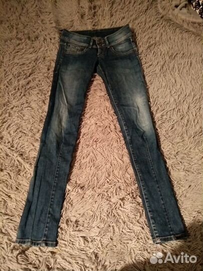 Джинсы Pepe jeans, р.25