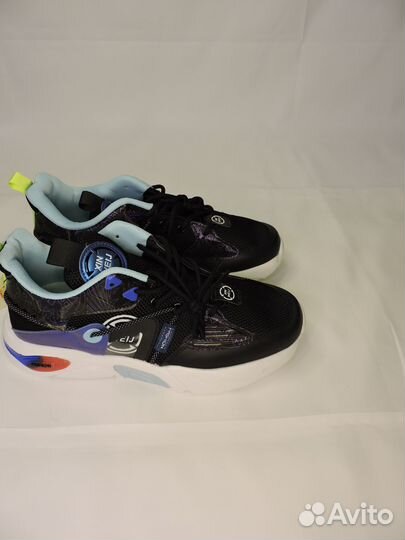 Кроссовки для мальчика