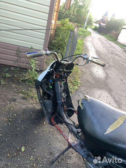 Скутер suzuki lets 2