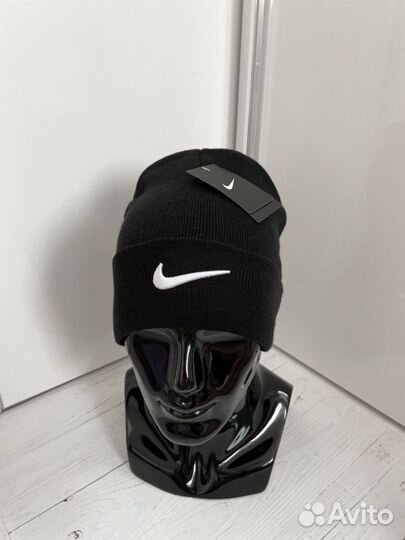 Шапка Nike swoosh