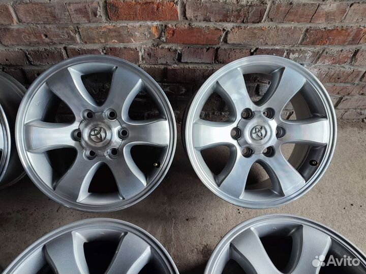Toyota Land Cruiser Prado R17 6х139.7