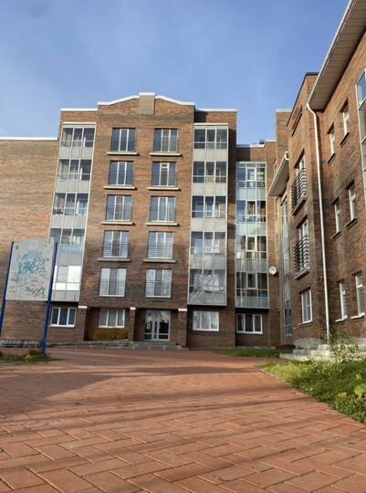 2-к. квартира, 123 м², 1/5 эт.