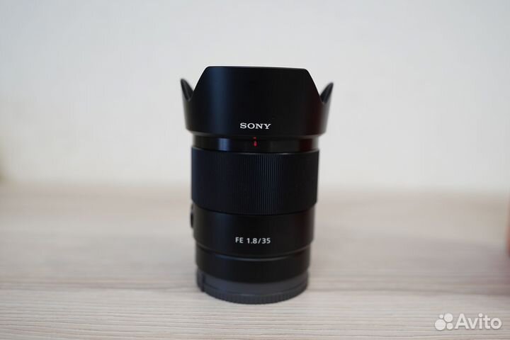 Объектив sony FE 35mm F1.8