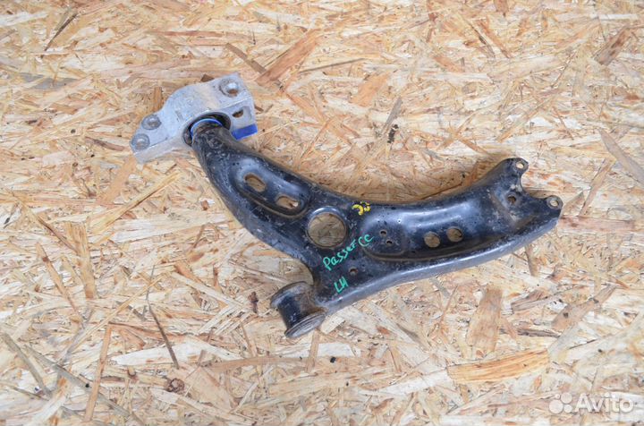 Рычаг подвески передний левый Volkswagen Passat CC