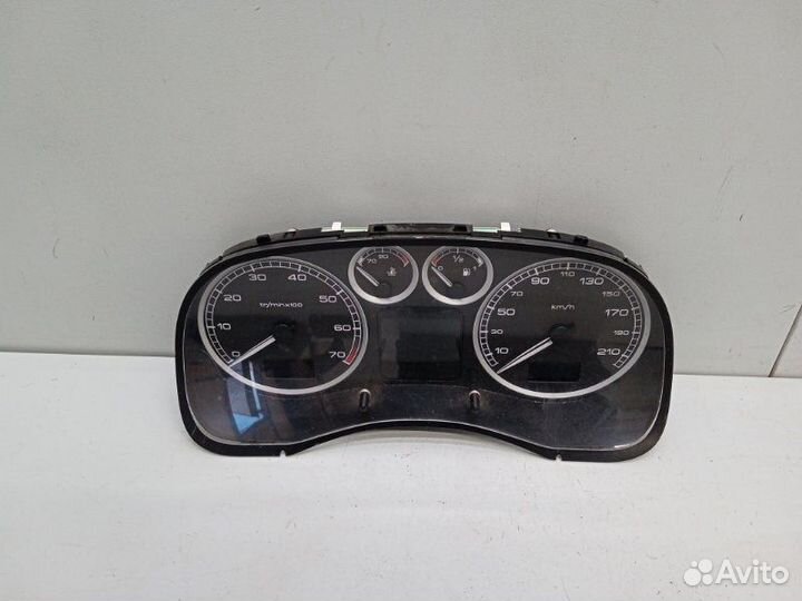 Панель приборов Peugeot 307 2.0 2005