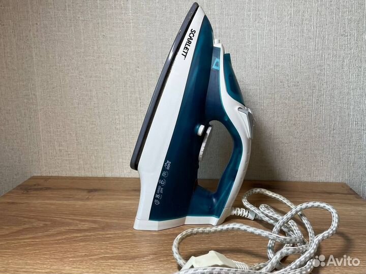 Утюг scarlett sc-si30e01