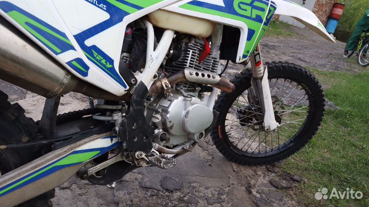 Кроссовый мотоцикл GR7 2021