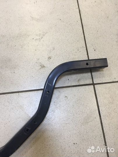 Петля багажника левая Nissan Almera Classic B10