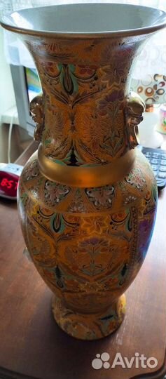 Ваза с лепниной и ваза большая напольная