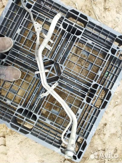 Горловина топливного бака Mitsubishi Pajero V75W