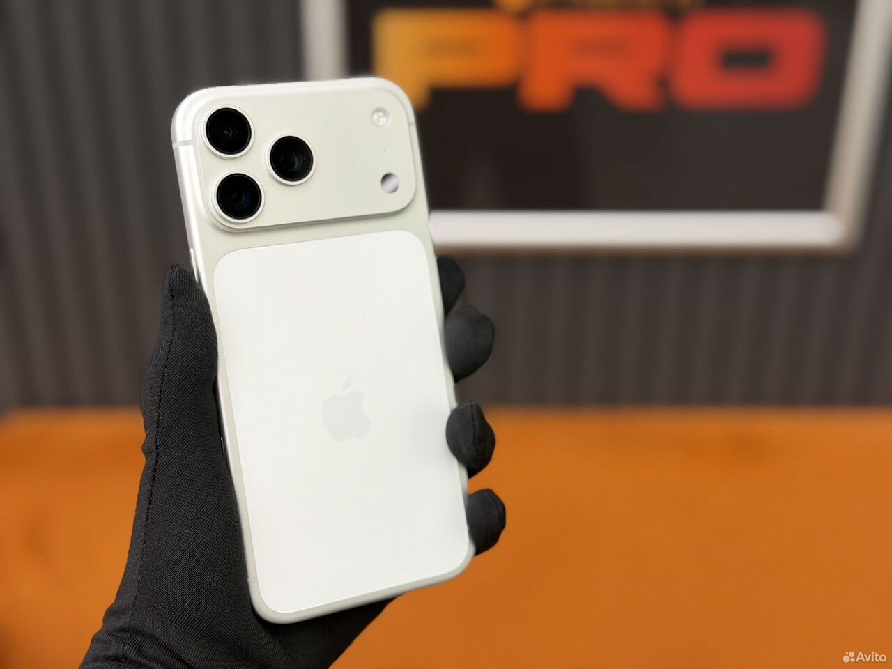 iPhone 17 Pro Max, 512 ГБ, SIM + eSIM