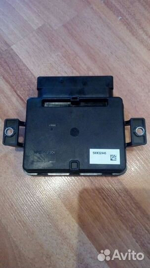 Блок управления стояночного тормоза Ауди А6 C6