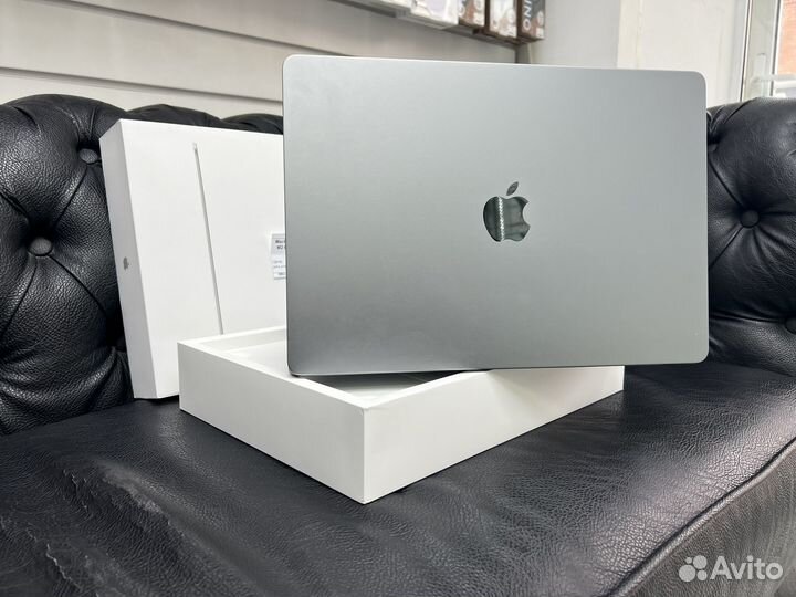 Apple macbook air 15-inch M3 бу