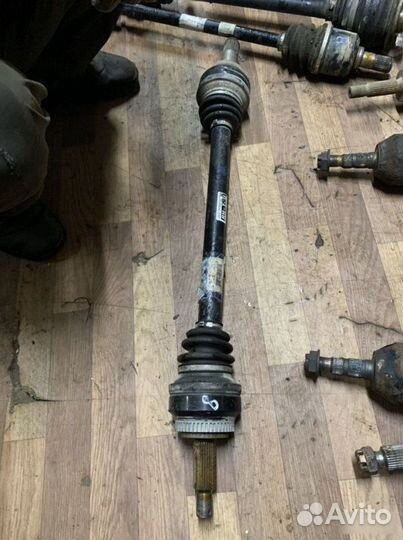 Привод задний правый Hyundai Equus