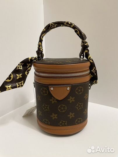 Женская сумка-ведро Louis Vuitton