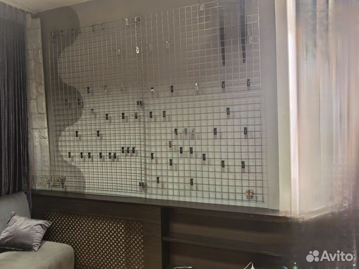 Торговое оборудование для магазина одежда